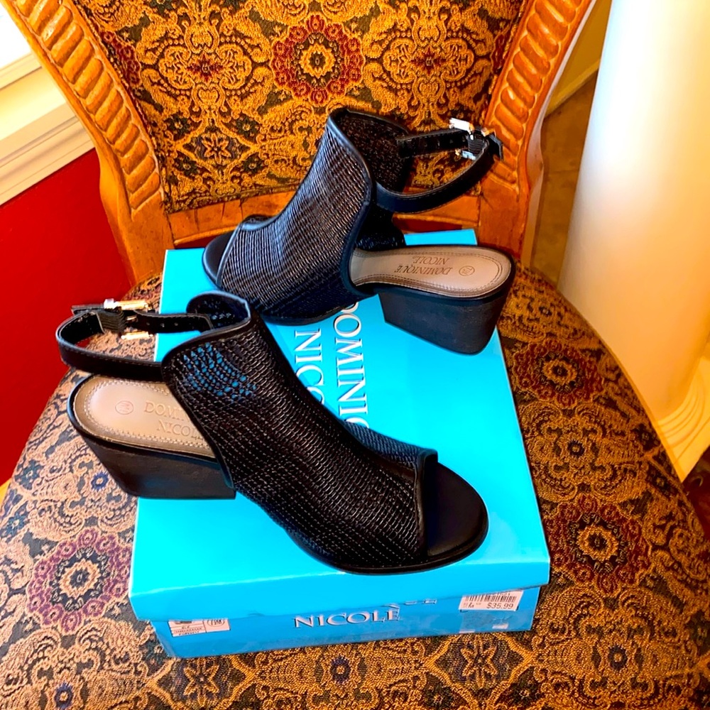 Black heeled sandals